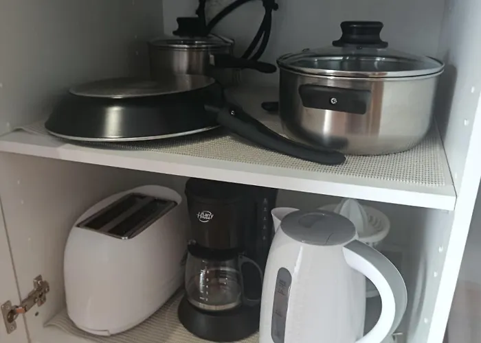 Liz Apartman Tías